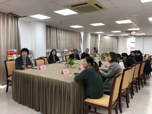 图为讲座现场 图为讲座现场