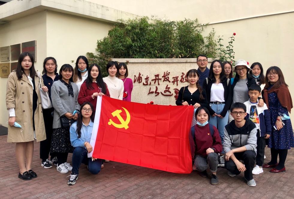 图为现场 图为现场